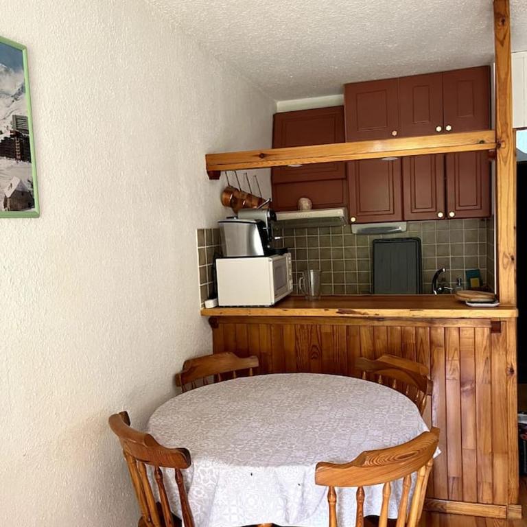 Grand studio avec véranda La Foux d'Allos - Appartement 1 Chambre - 10