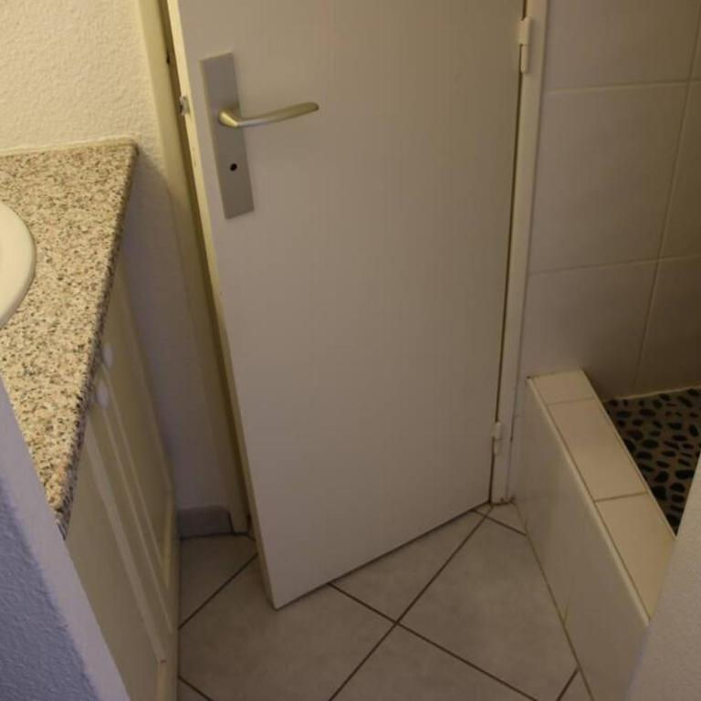 Studio 717, Port Nature 7 au village naturiste - One-Bedroom Apartment - 6