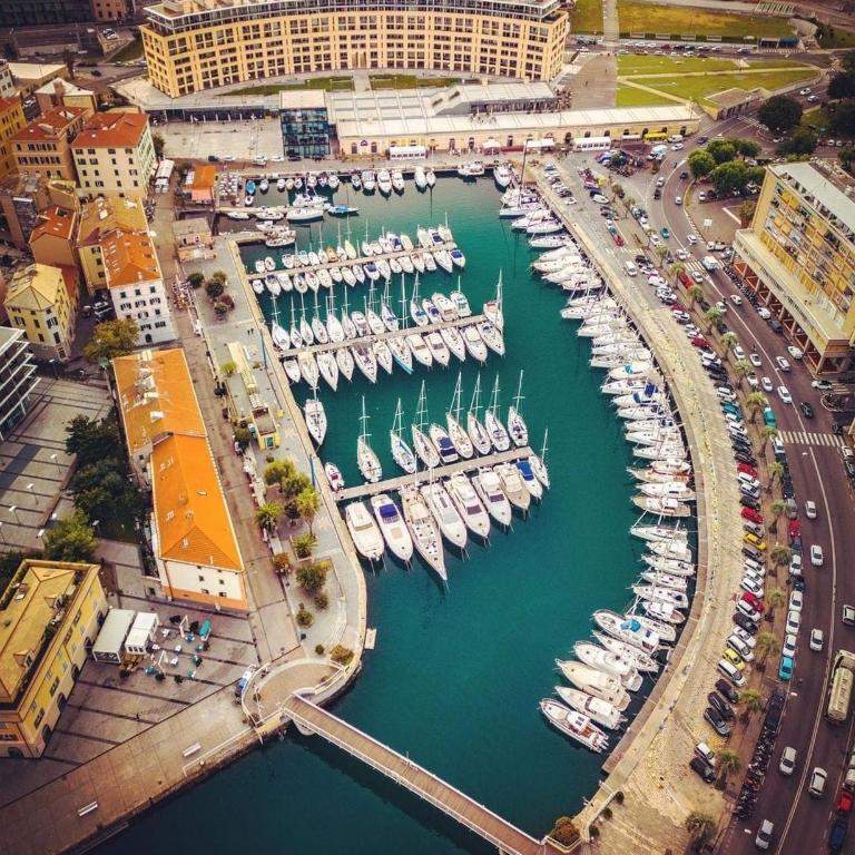 Vista sulla marina, AC, ascensore - Appartamento con 2 Camere da Letto - 34