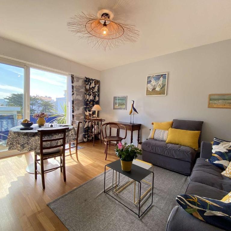 Charmant T2 avec balcon, parking et proche plage - La Baule - FR-1-245-187 - Apartment - 1