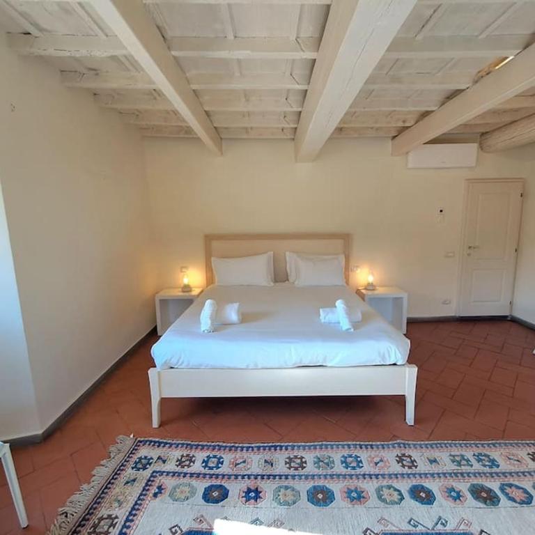 Central Penthouse With View - Two-Bedroom Apartment - 9