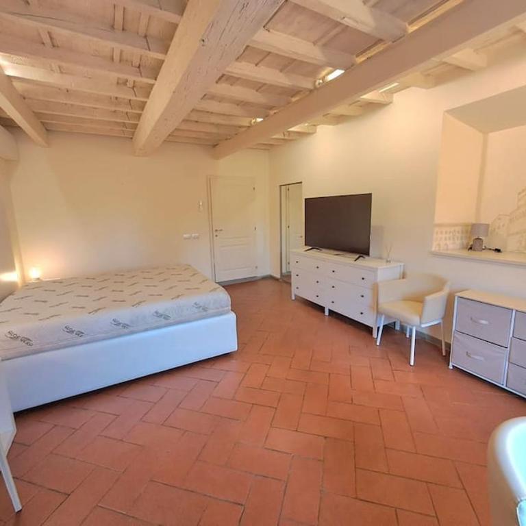 Central Penthouse With View - Two-Bedroom Apartment - 15