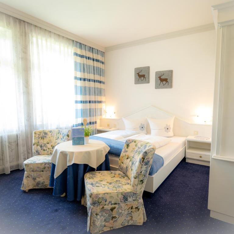 Hotel Garni Hubertus-Nostalgie & Charme - Doppelzimmer - 8