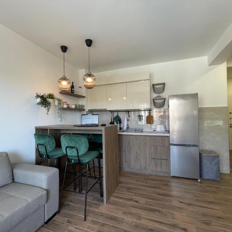 YOUR CHOICE - Apartment with Terrace - 4