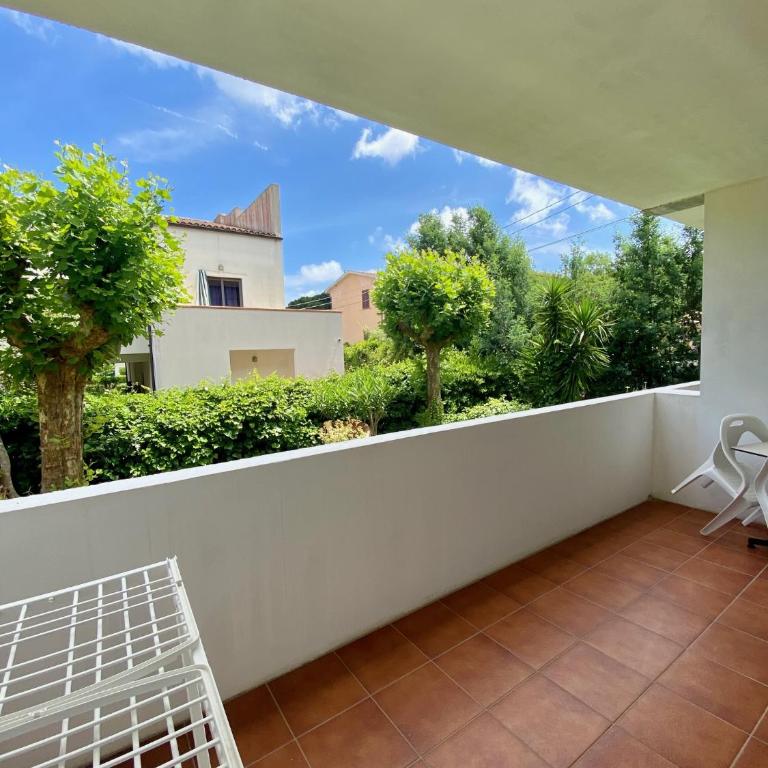 Bed & Breakfast Alex - Camera Tripla con Balcone - 2