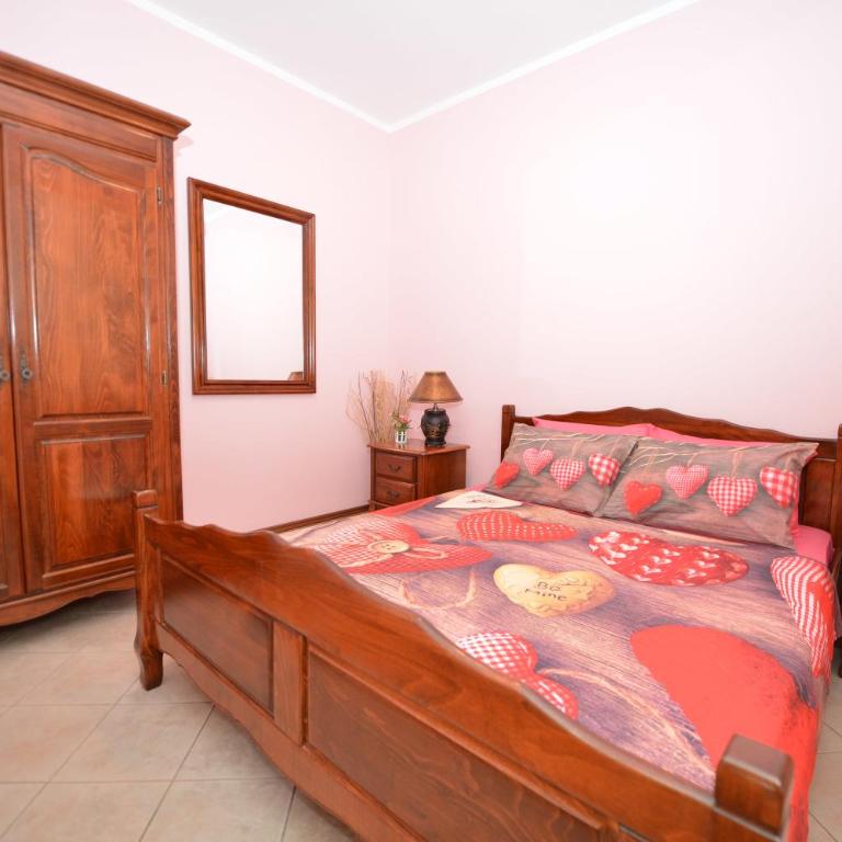 Apartments Popovic 2 - One-Bedroom Apartment with Terrace - 8