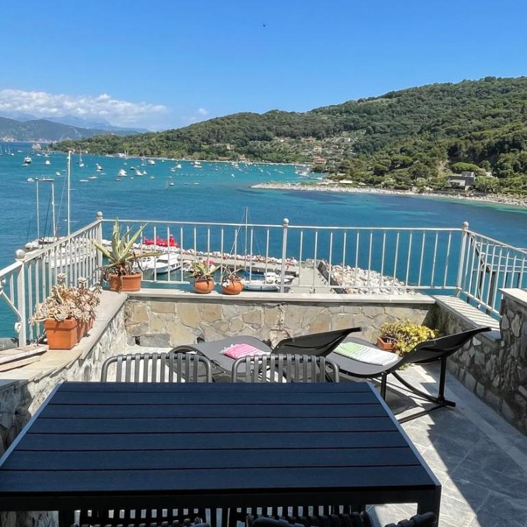 Seafront rooftop flat w/ terrace - Appartamento con 1 Camera da Letto - 15