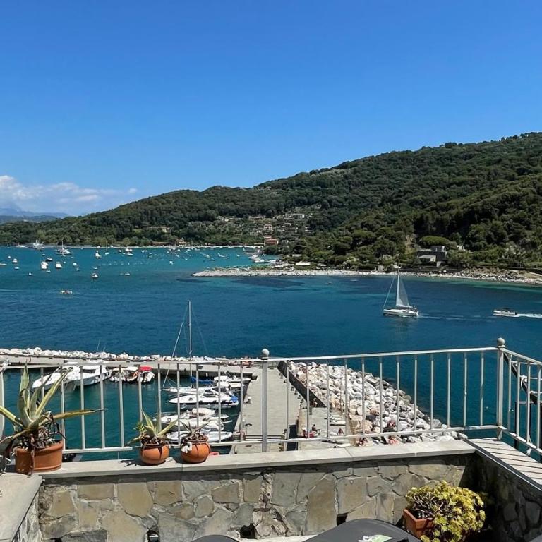 Seafront rooftop flat w/ terrace - Appartamento con 1 Camera da Letto - 17