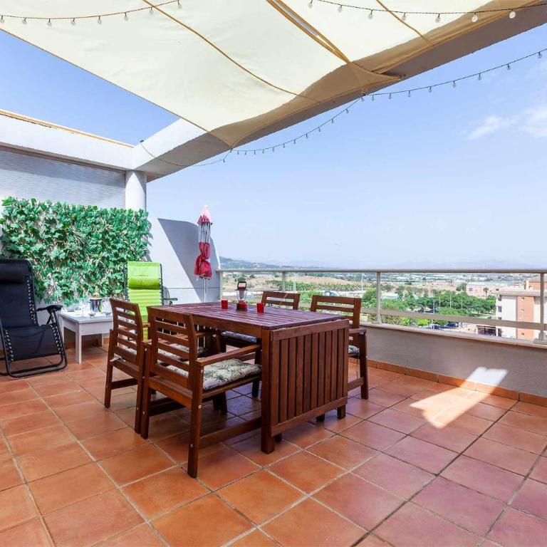 A&N Sunny Penthouse with Terrace & Pool Torre del Mar - Apartamento de 1 dormitorio - 7