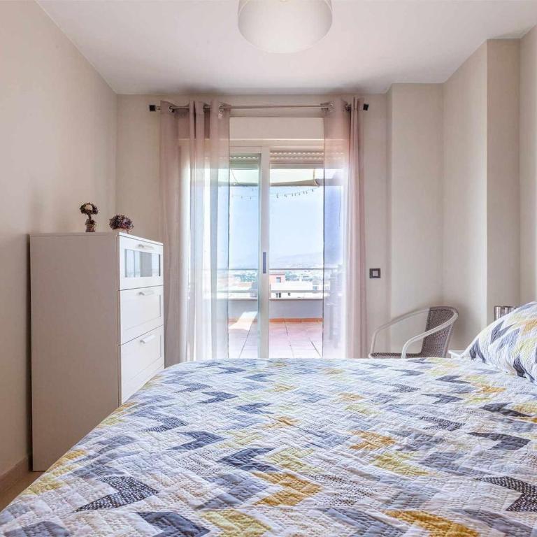 A&N Sunny Penthouse with Terrace & Pool Torre del Mar - Apartamento de 1 dormitorio - 14