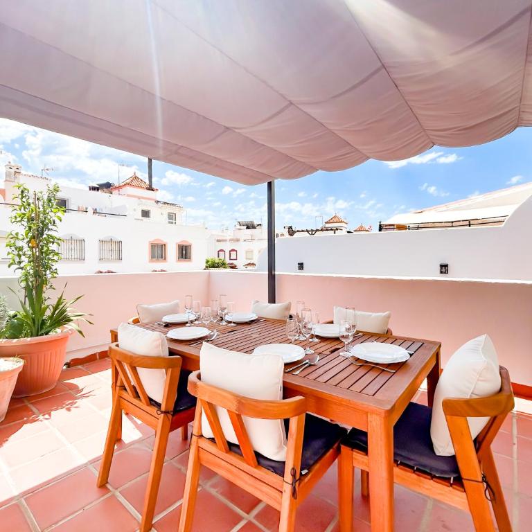 Townhouse with Arabic pool and close to the beach in Estepona - Casa de 3 dormitorios - 9