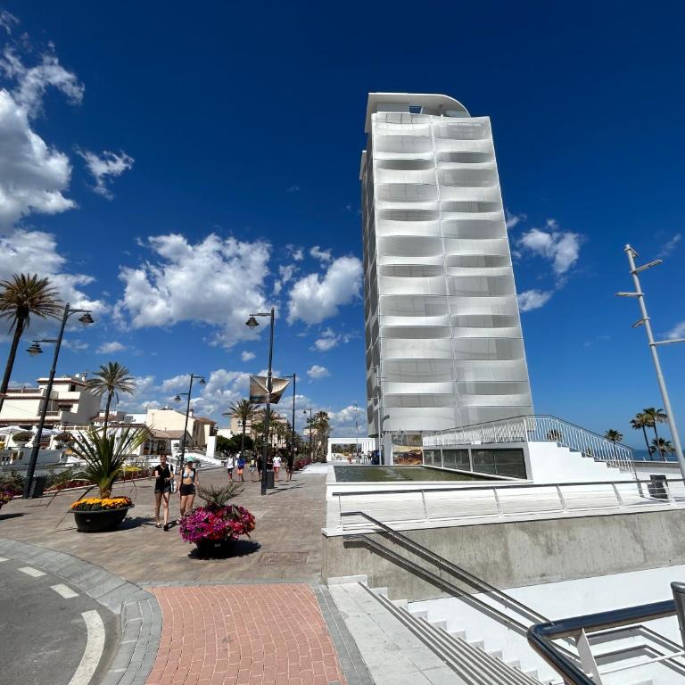 Townhouse with Arabic pool and close to the beach in Estepona - Casa de 3 dormitorios - 64