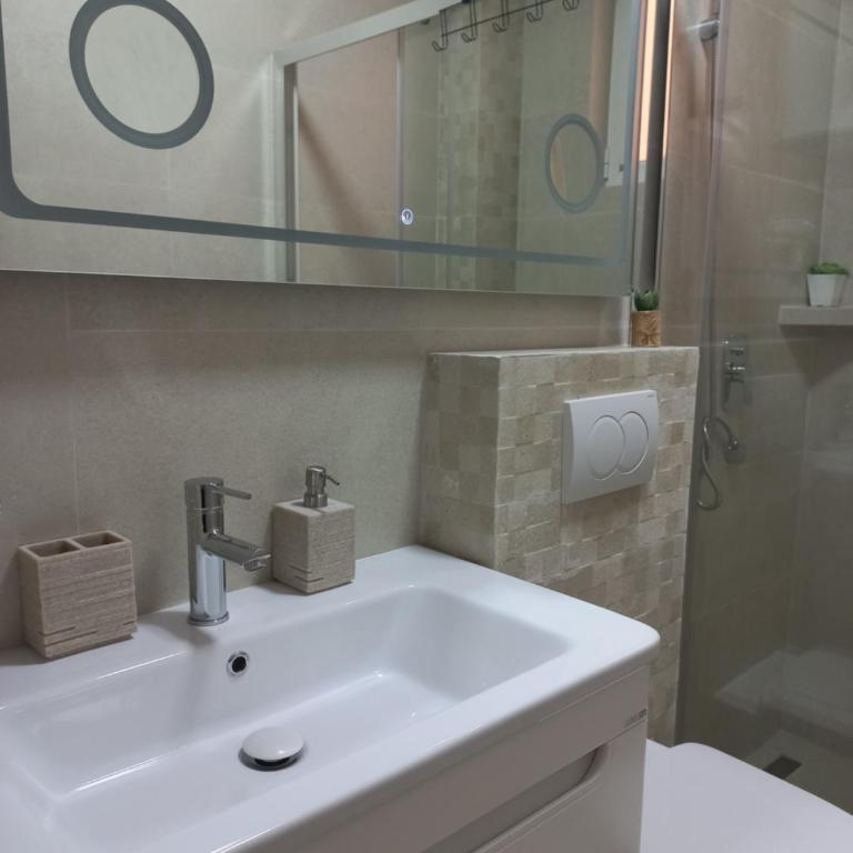 Egon Apartments - Deluks Studio sa Bračnim Krevetom (King-size) - 15