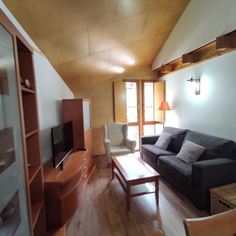 Inmocyma Soldorau-Benasque - Apartamento de 2 dormitorios - 9