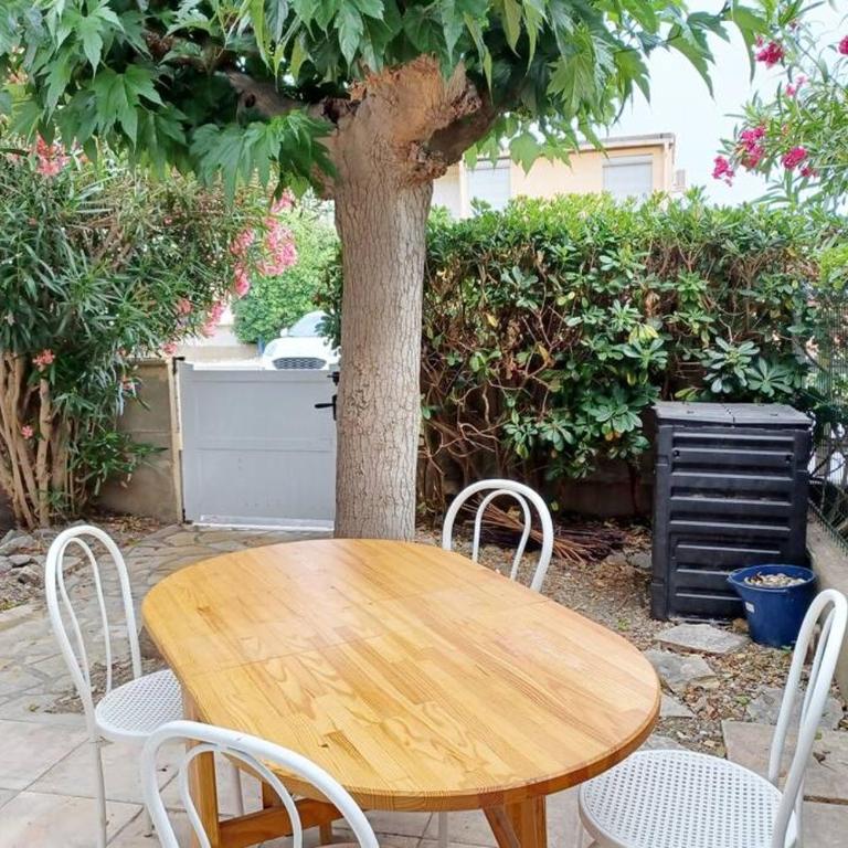 Entre mer et garrigue - Villa 3 Chambres - 28