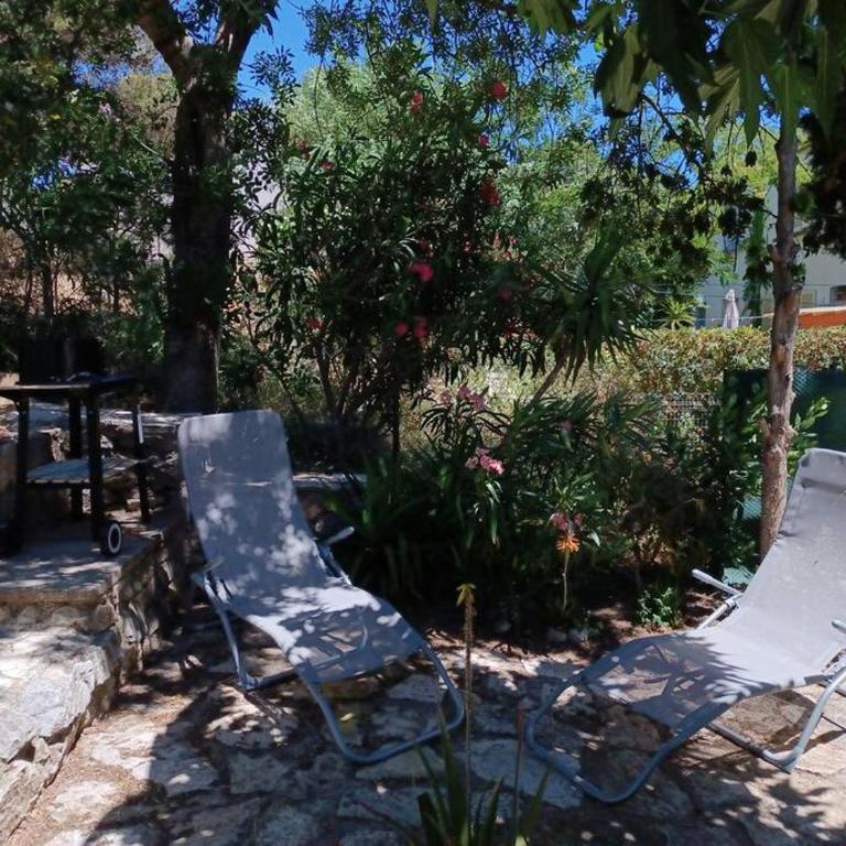 Entre mer et garrigue - Villa 3 Chambres - 22