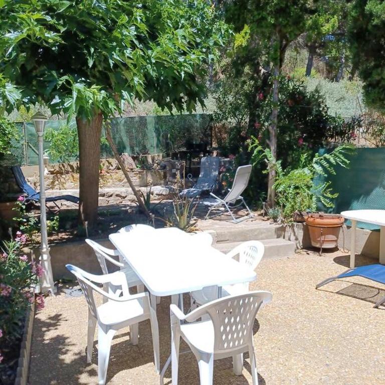 Entre mer et garrigue - Villa 3 Chambres - 17