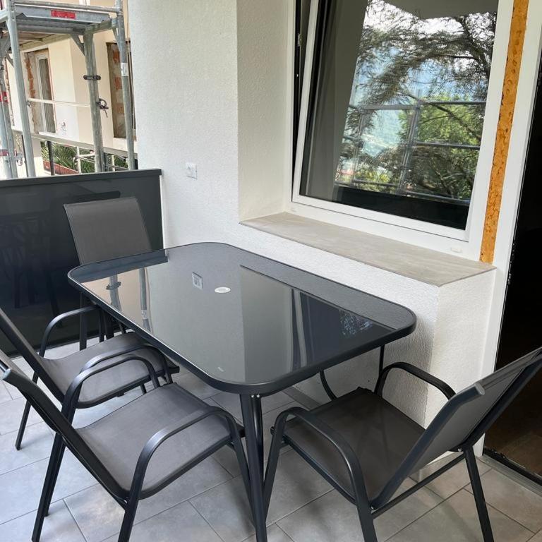 Flow Apartments Karl Wolf Park - Family Suite - 24