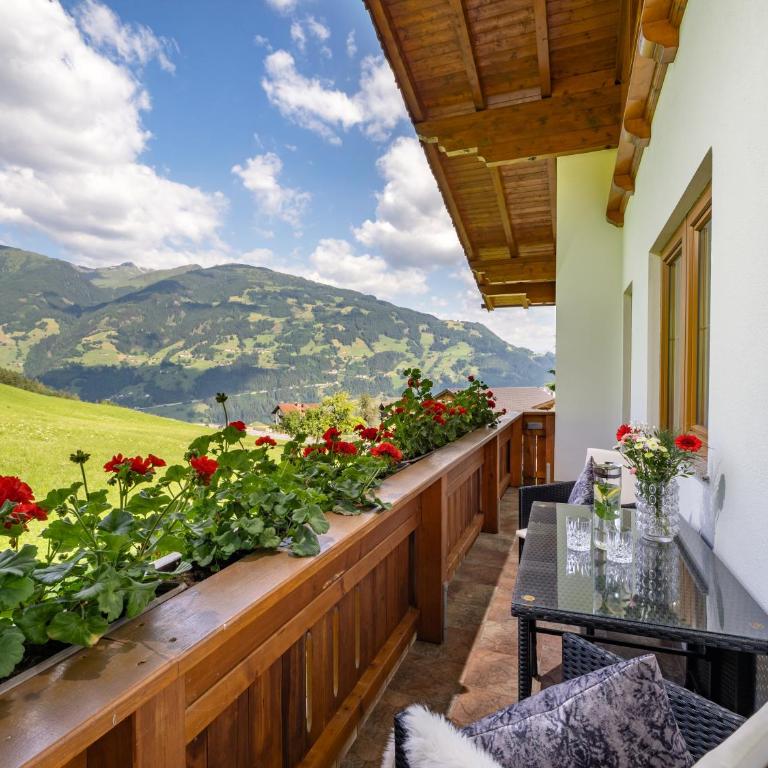 Apart Magdalena - Apartment mit Blick auf die Berge - 3