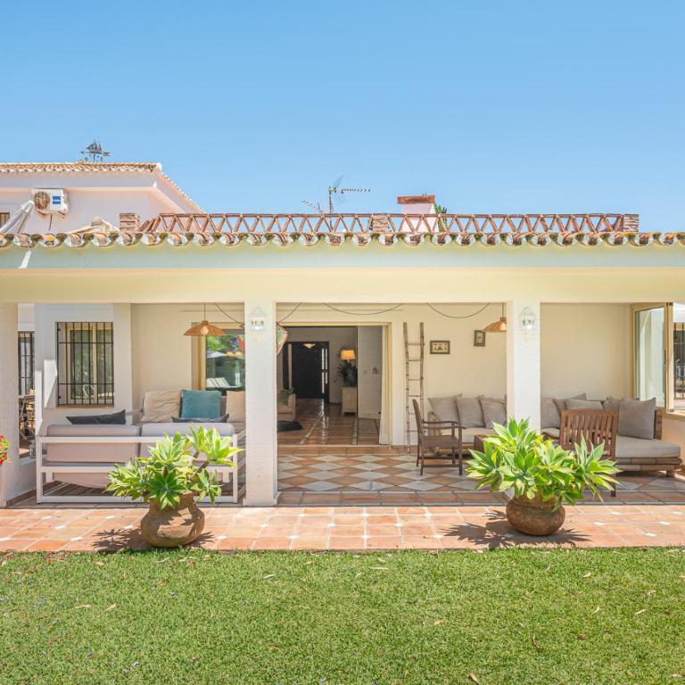 Villa amplia con piscina privada ideal familias y grupos - Villa - 67