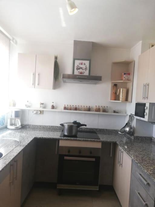 Apartamento playa primera linea - Apartamento - 4