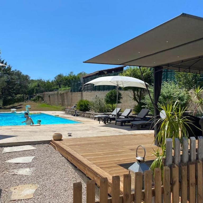 Charming Villa with big pool and AC in Antibes - Villa 3 Chambres - 2