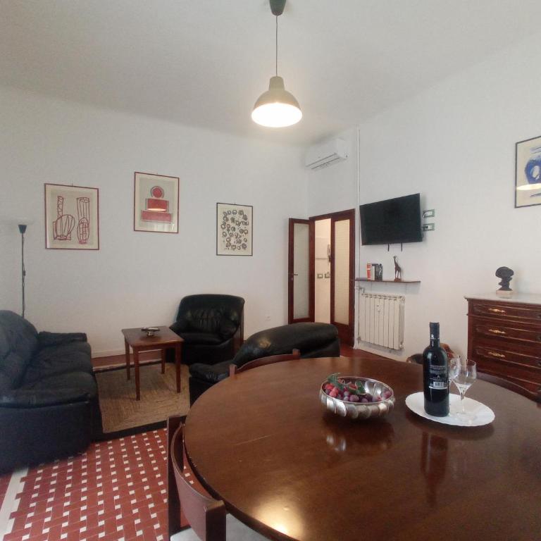 A LA GARE - Two-Bedroom Apartment - 14