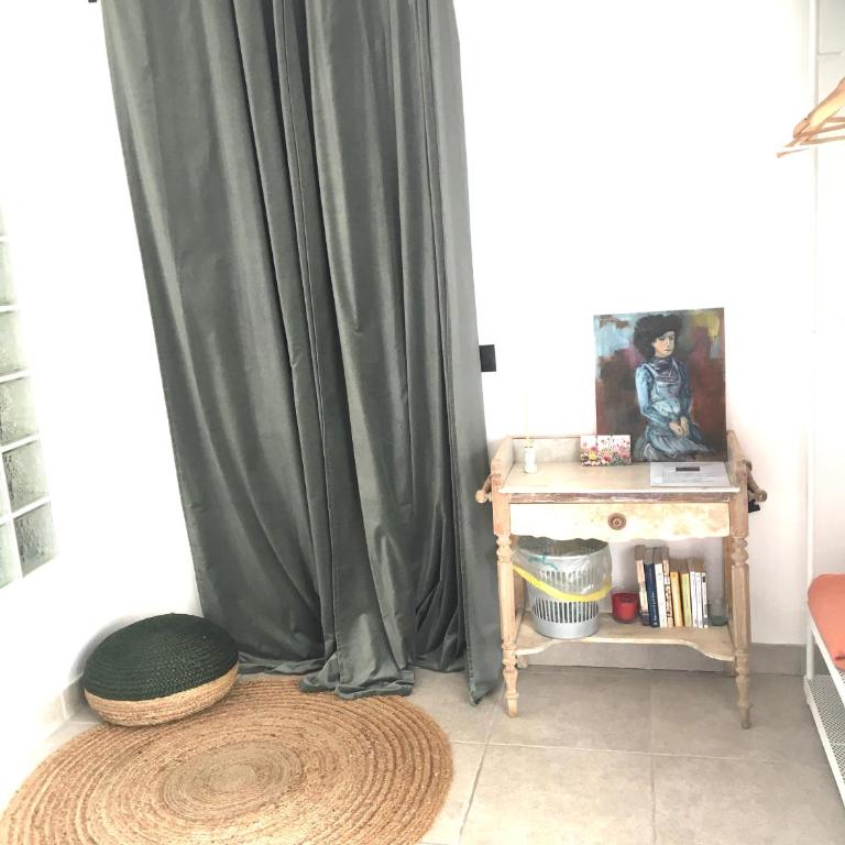 COSY ROOM PRIVATE BATH AND GARDEN - Triple Room with Private Bathroom - 16