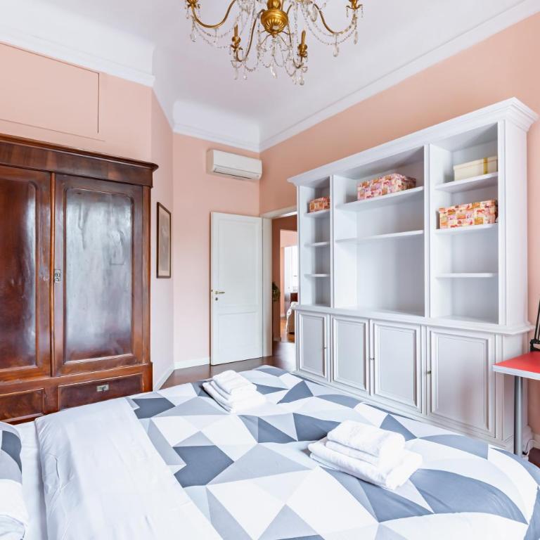 GuestHost - Stibbert & Statuto Elegant Flat with Balcony - Two-Bedroom Apartment - 17
