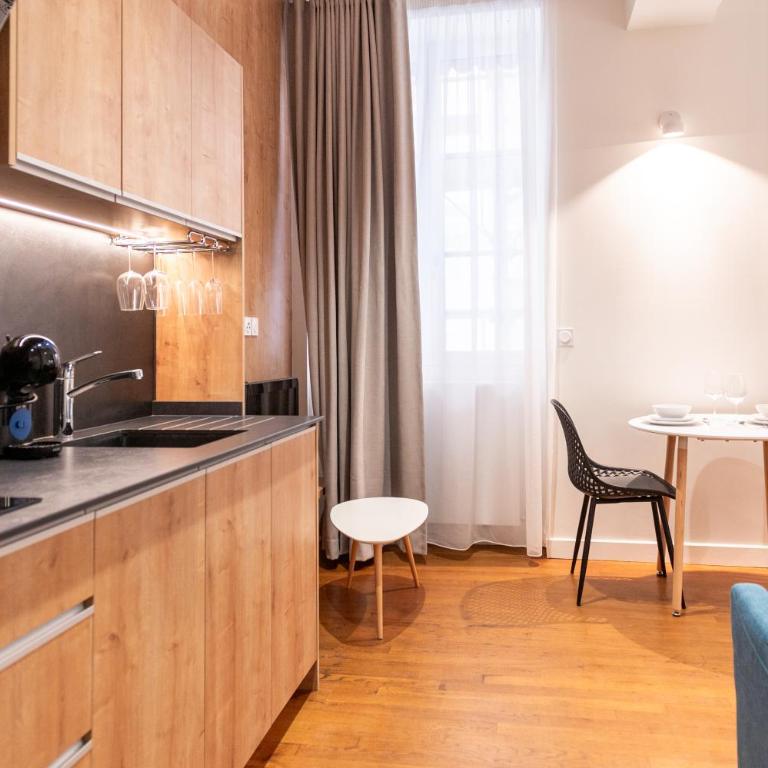 Croix Paquet - Appartements à Lyon - Studio - 9
