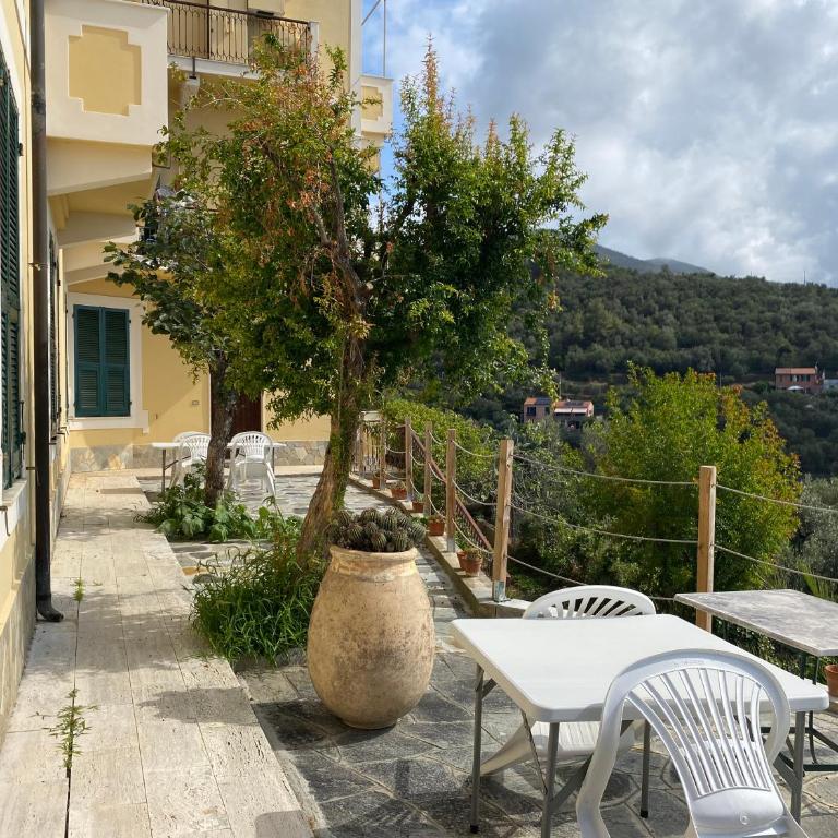Alassio prima collina spaziosa casa vista mare per 10 persone - Apartment - 41