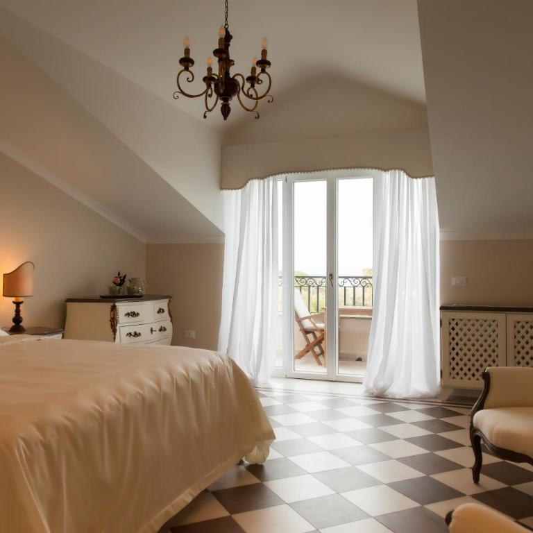 Poggio delle Molare Adults-Only Retreat - Camera Matrimoniale con Balcone - 1