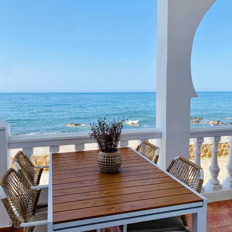 Primera Línea de Playa Increíbles vistas - Apartamento de 2 dormitorios - 19