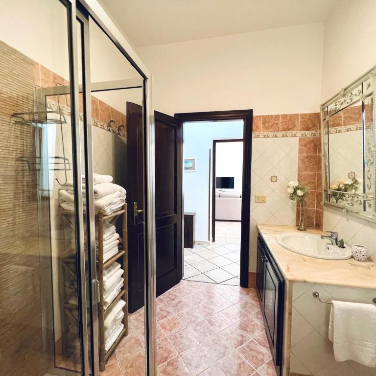 Villa Genova - Villa - 29