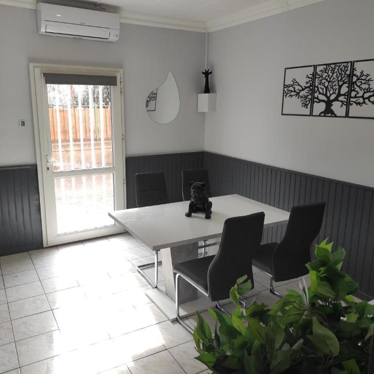 APPART GRAU D'AGDE 50M PLAGE ET COMMERCES - One-Bedroom Apartment - 5