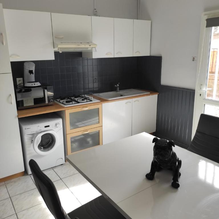 APPART GRAU D'AGDE 50M PLAGE ET COMMERCES - One-Bedroom Apartment - 7
