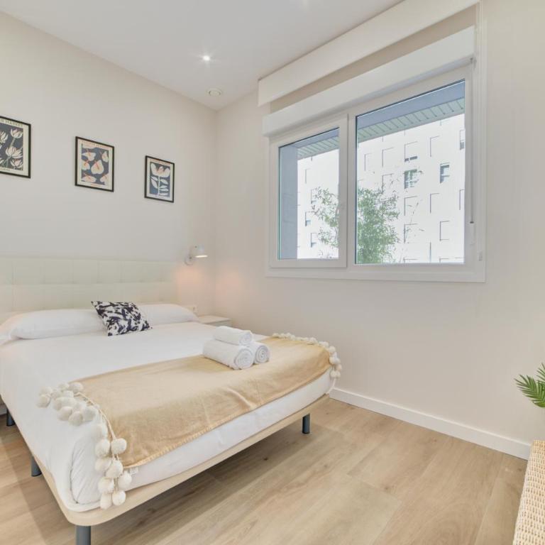 Apartamento Pamplona Prime by Clabao - Two-Bedroom Apartment - 1