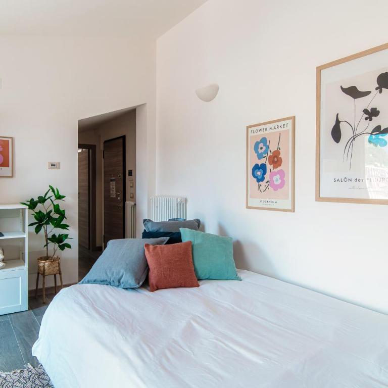 Bonanomi Como by Quokka 360 - Rooftop Terrace with Duomo View - Studio with Balcony - 8