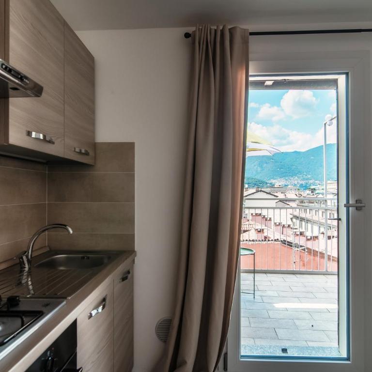 Bonanomi Como by Quokka 360 - Rooftop Terrace with Duomo View - Studio with Balcony - 11