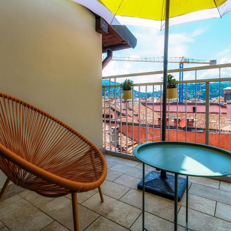 Bonanomi Como by Quokka 360 - Rooftop Terrace with Duomo View - Studio with Balcony - 32