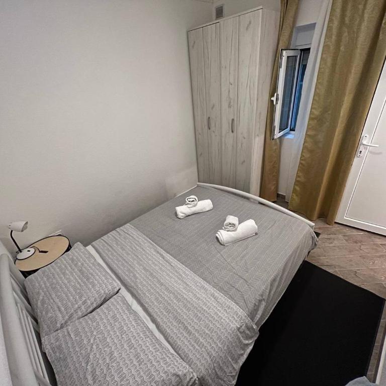 Apartmani Komatina Đenovići 2 - One-Bedroom Apartment - 19