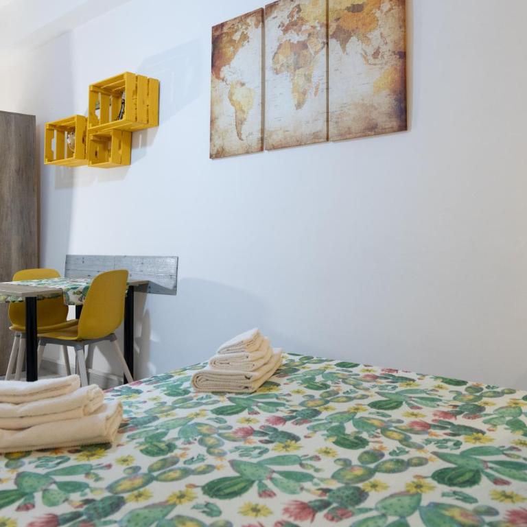 Cortile Pace - One-Bedroom House - 12