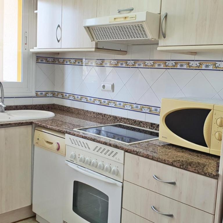 Poligono - Playa San Fernando - Apartamento de 3 dormitorios - 40