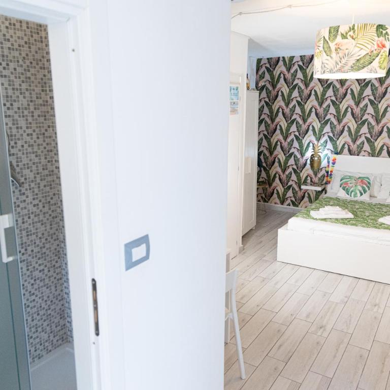 Cortile Pace - One-Bedroom House - 15