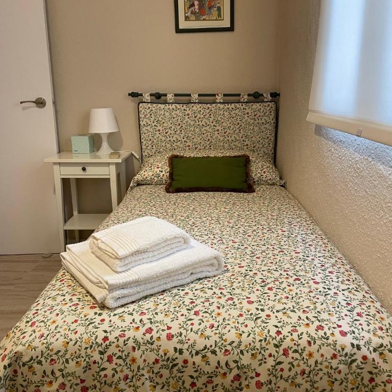 Cal Xambu - Three-Bedroom Apartment - 7