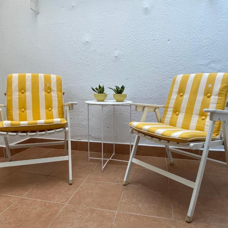 Cal Xambu - Three-Bedroom Apartment - 23