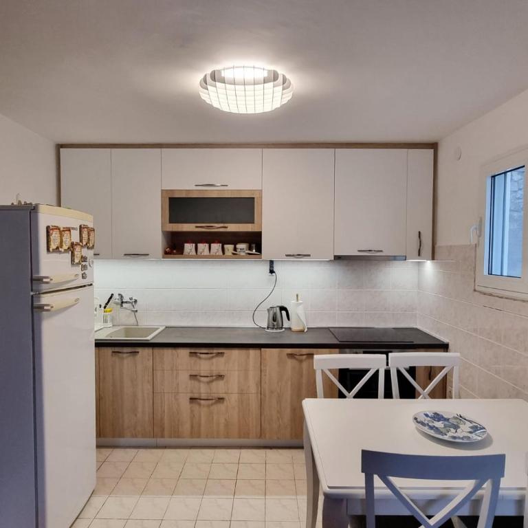 Cozy House Haj Nehaj - Kuća sa 4 Spavaće Sobe - 8