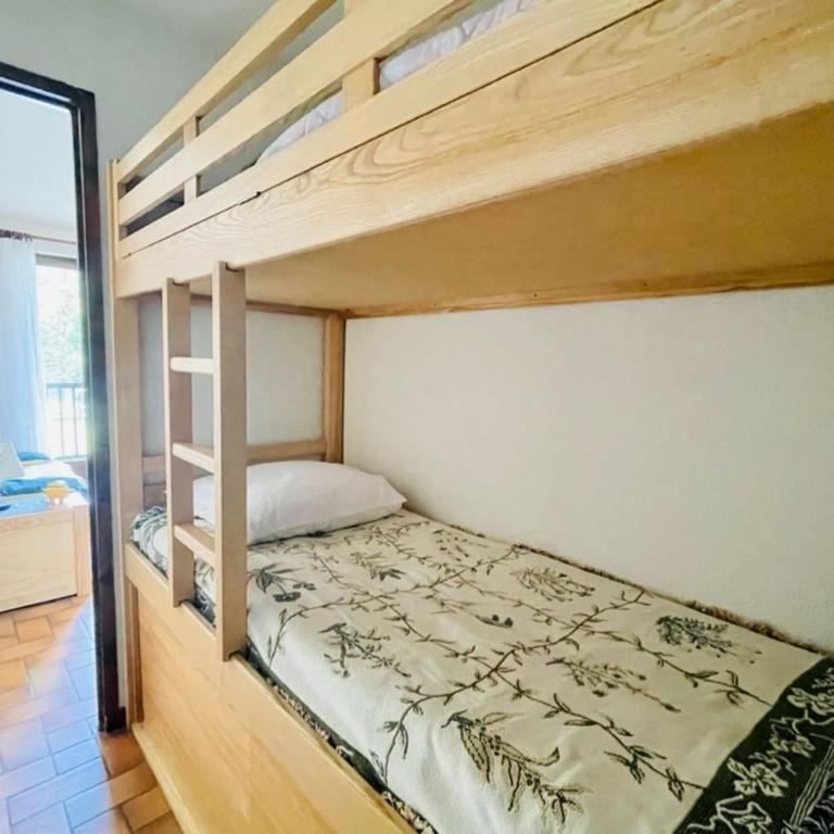 30 m next to Les Grands Bains - Appartement - 5