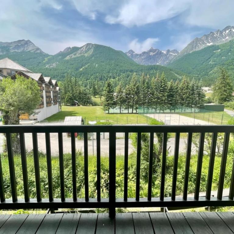 30 m next to Les Grands Bains - Appartement - 9