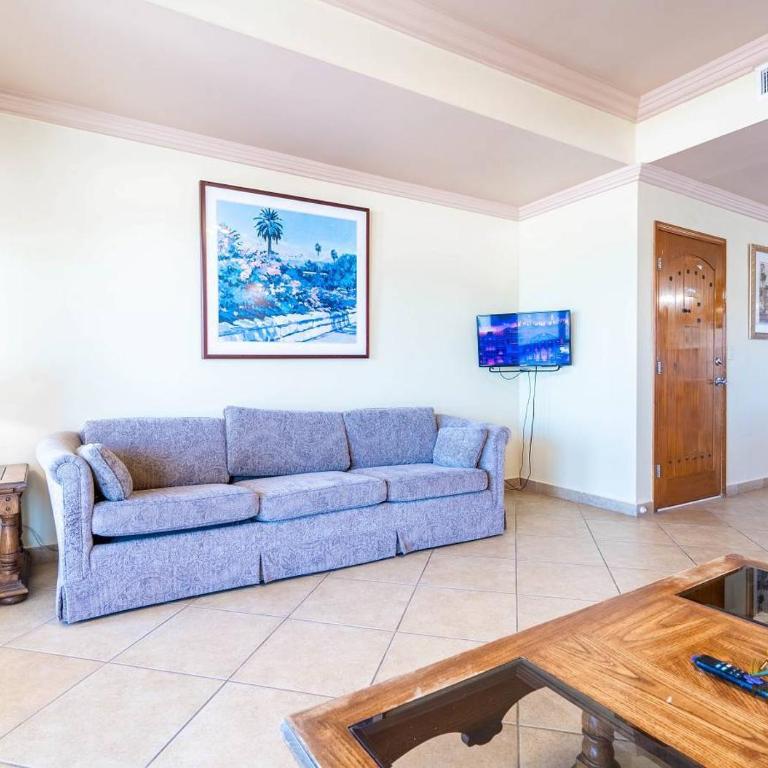 Incredible Beach side complex home Jerry`s Beach Club condo 4 - Casa - 6